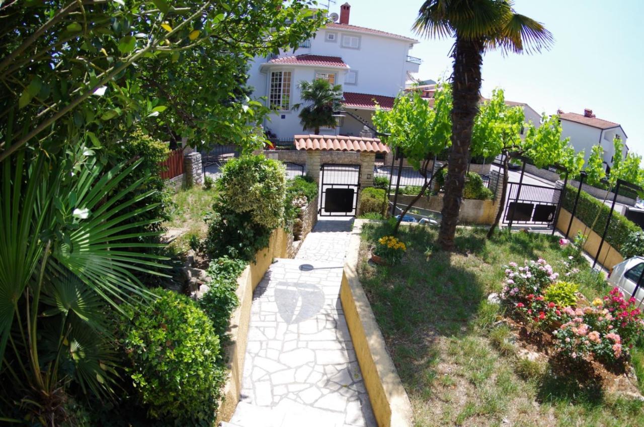 Holiday Apartments Ruzica, Pjescana Uvala Ngoại thất bức ảnh