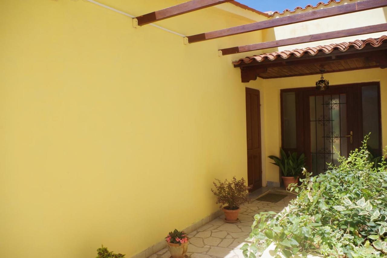 Holiday Apartments Ruzica, Pjescana Uvala Ngoại thất bức ảnh