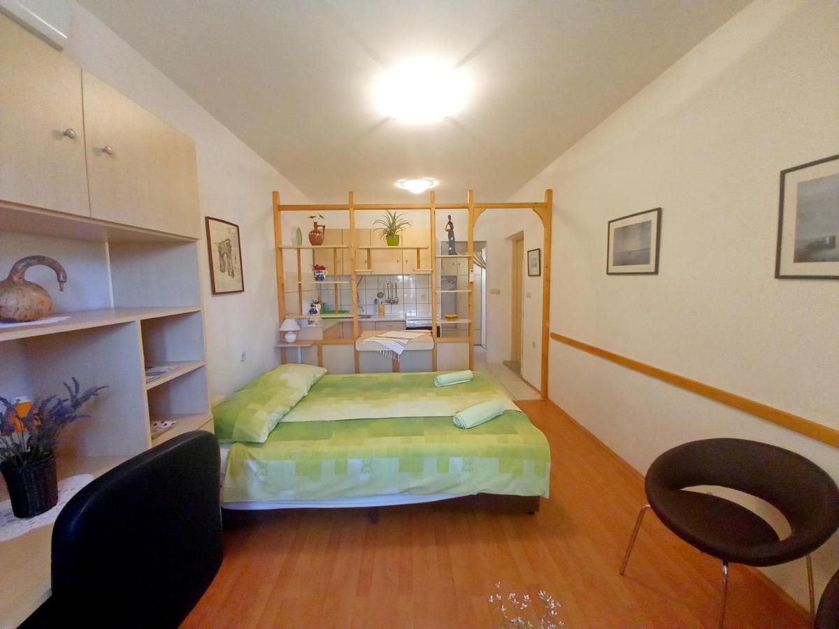 Holiday Apartments Ruzica, Pjescana Uvala Ngoại thất bức ảnh